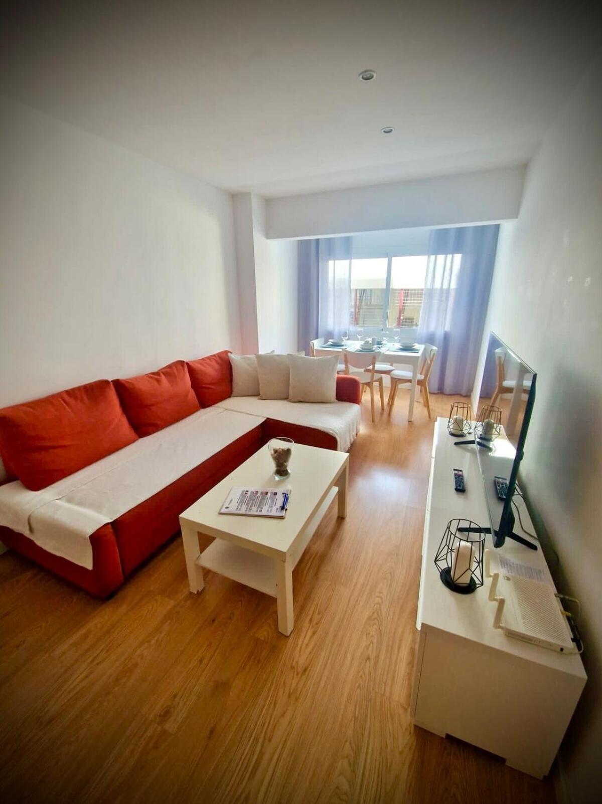 מאלגה Moderno Apartamento Plz De La Merced מראה חיצוני תמונה