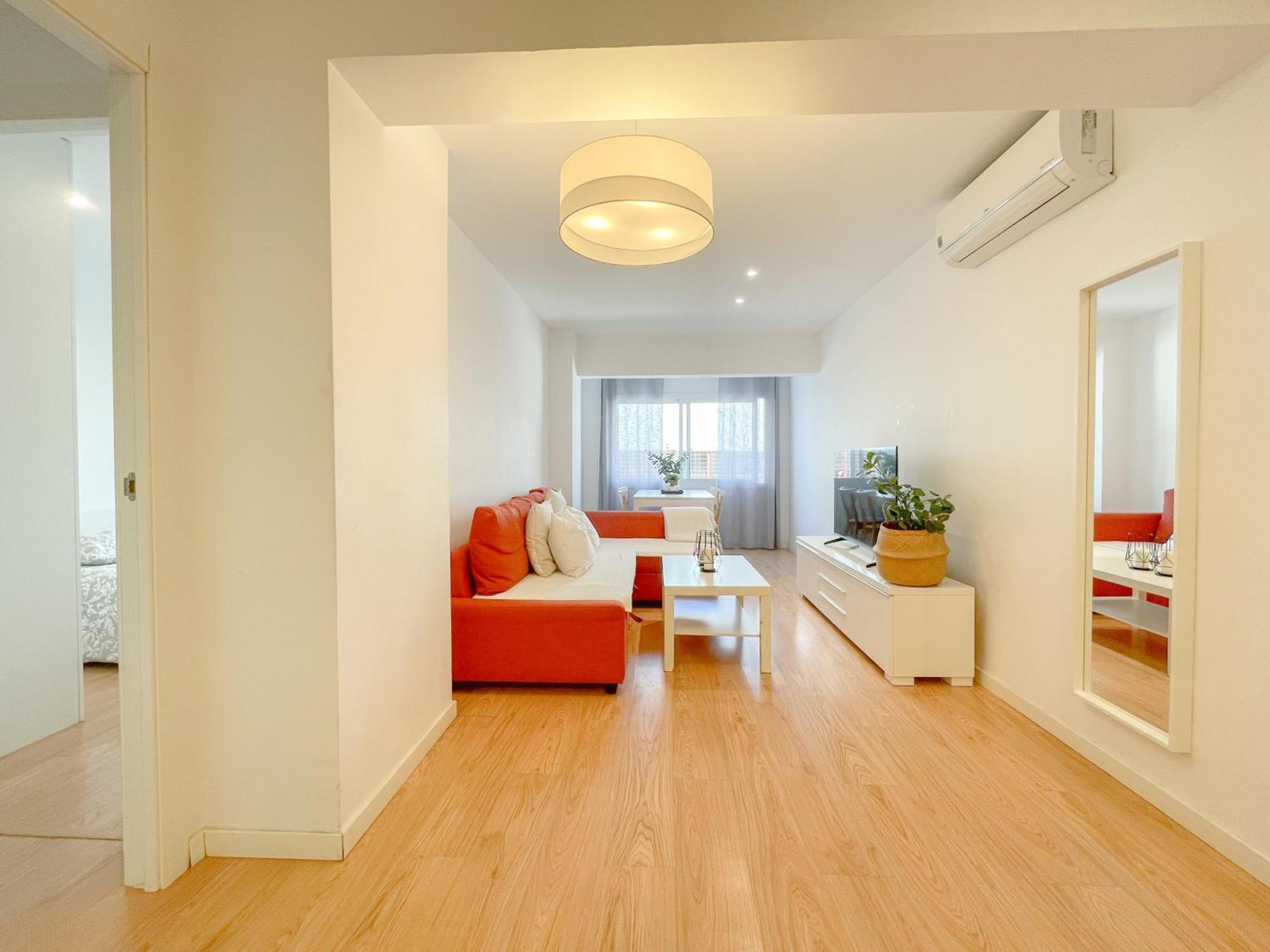 מאלגה Moderno Apartamento Plz De La Merced מראה חיצוני תמונה