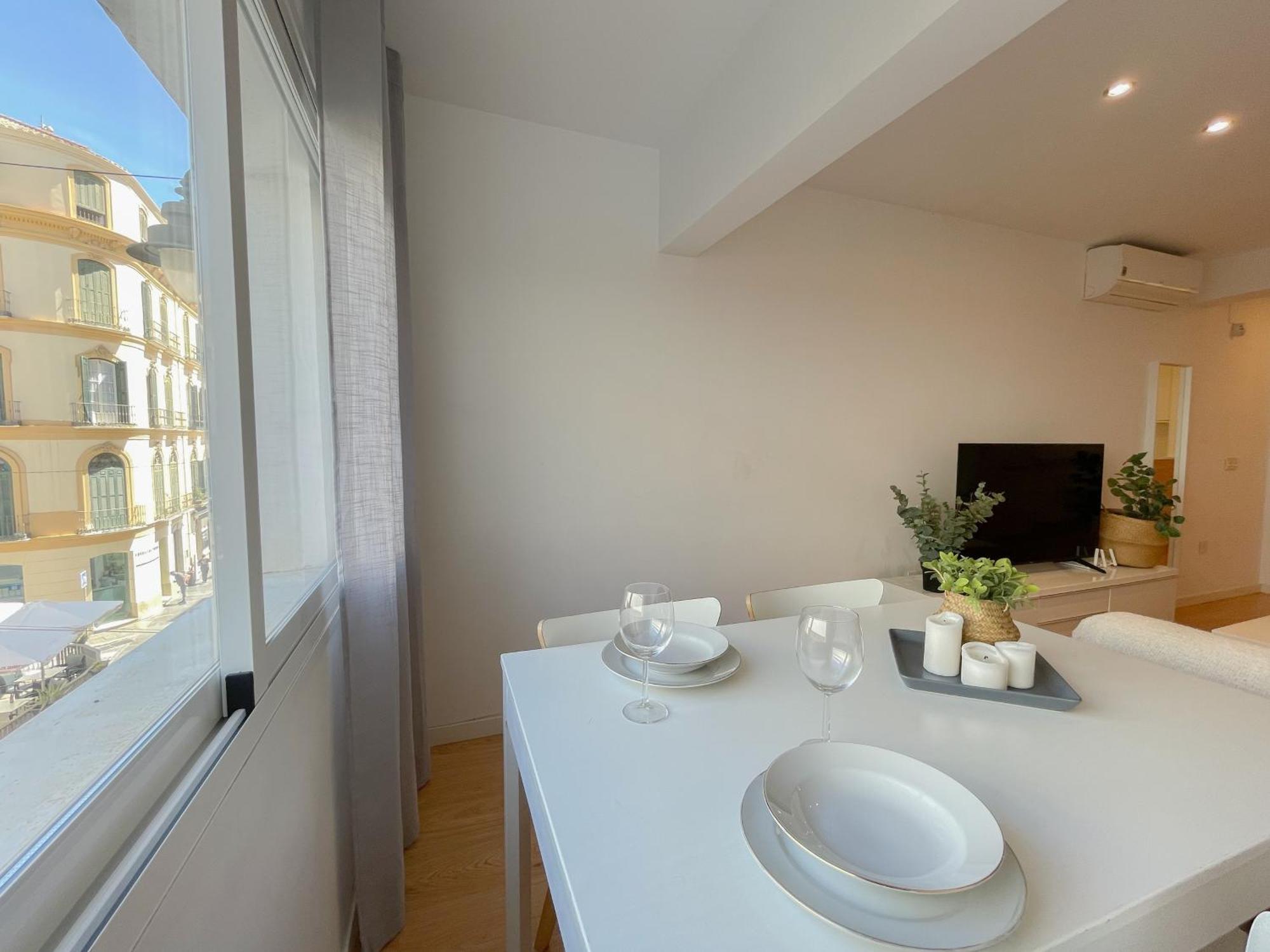 מאלגה Moderno Apartamento Plz De La Merced מראה חיצוני תמונה