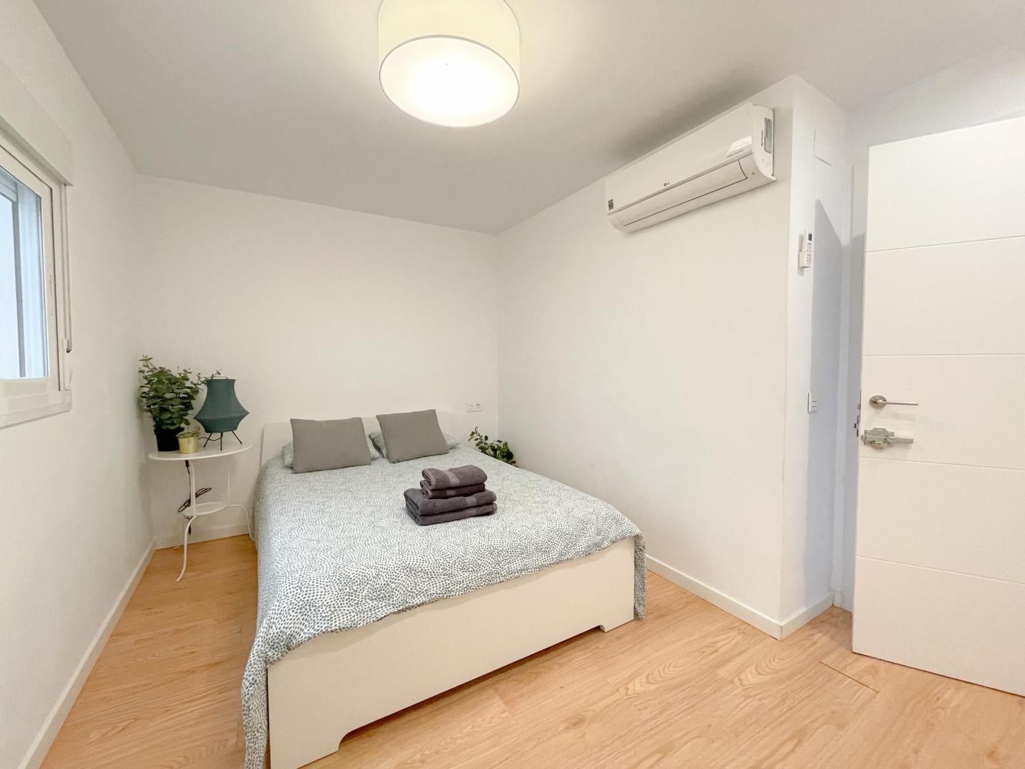 מאלגה Moderno Apartamento Plz De La Merced מראה חיצוני תמונה