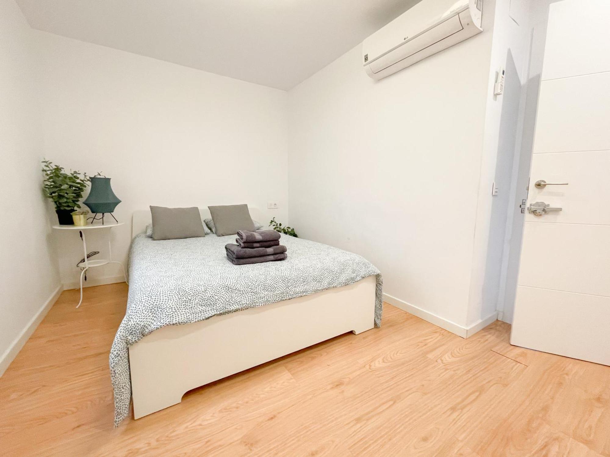 מאלגה Moderno Apartamento Plz De La Merced מראה חיצוני תמונה