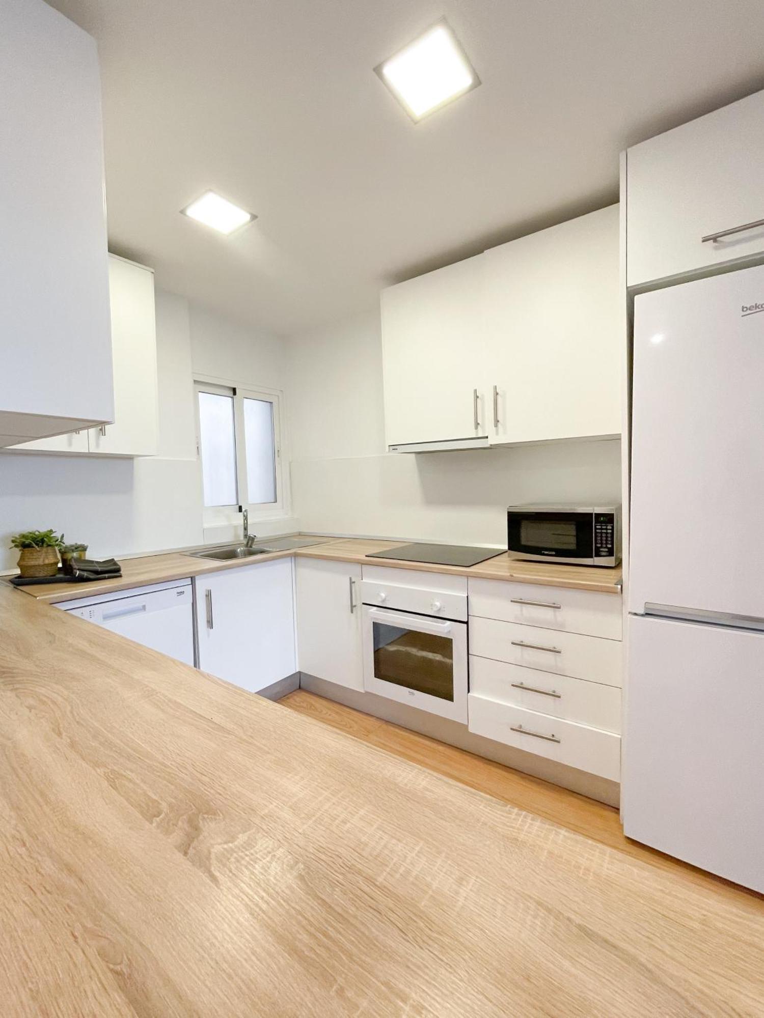 מאלגה Moderno Apartamento Plz De La Merced מראה חיצוני תמונה